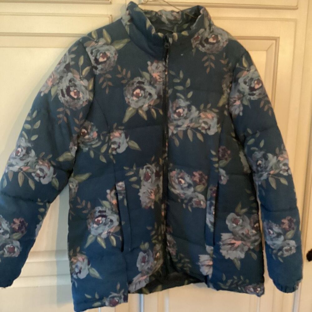 Coldwater Creek Womens Soft Puffer Full Zip Coat Jacket Sz PL Blue Roses
